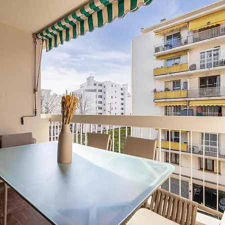 Super Appartement Centre Juan Les Pins Proche Mer Apartment Juan-les-Pins