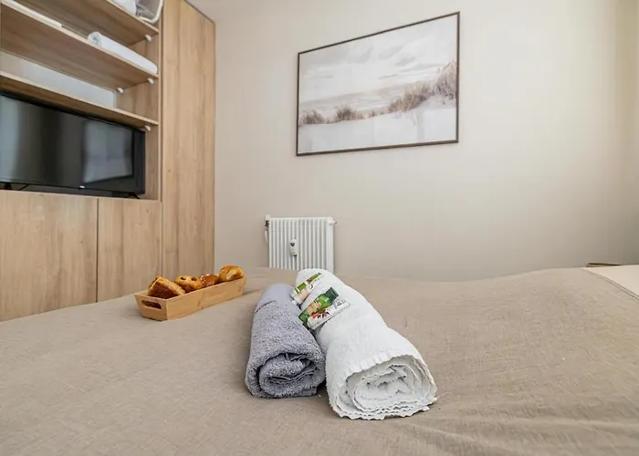 Super Centre Les Pins Proche Juan-les-Pins